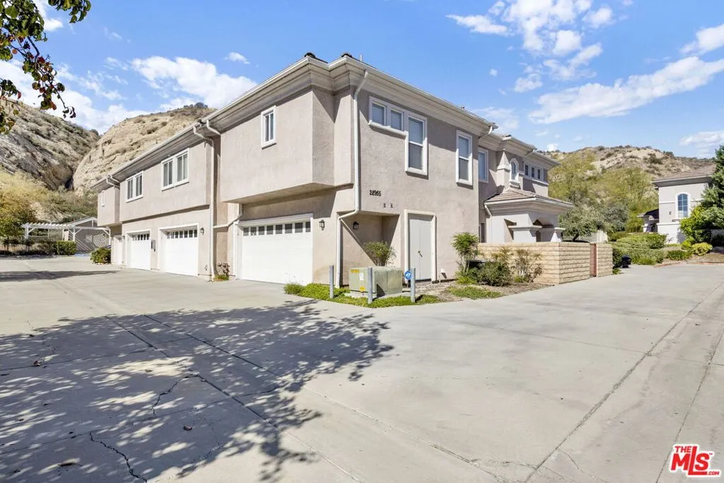 28955 Oak Spring Canyon Road 4, Canyon Country, California 91387 home-pic-30