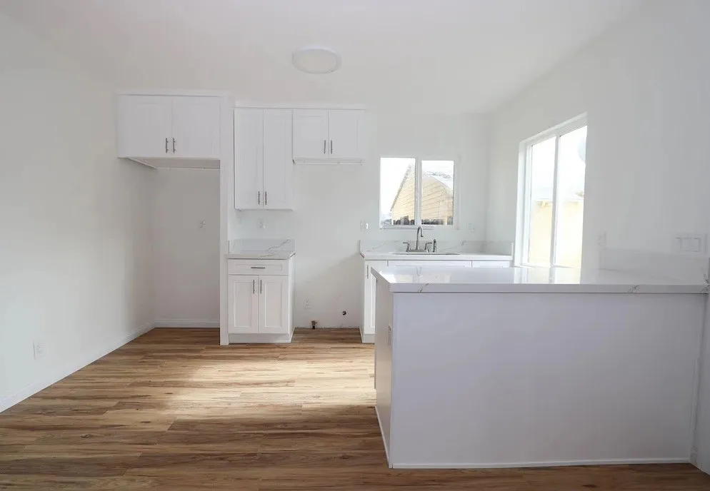 167 E 67th Street, Long Beach, California 90805 home-pic-5