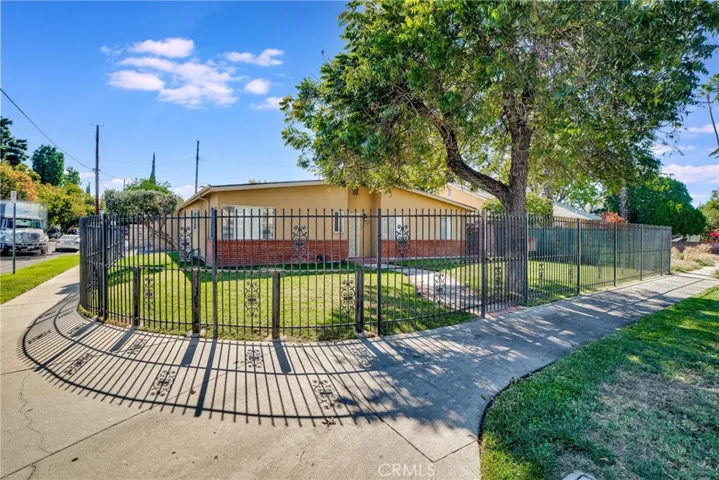 20300 Sherman Way, Winnetka, California 91306