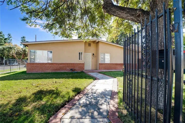 20300 Sherman Way, Winnetka, California 91306