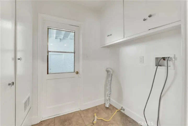 20300 Sherman Way, Winnetka, California 91306