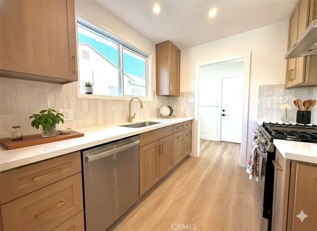 9824 Armley Avenue, Whittier, California 90604 home-pic-2