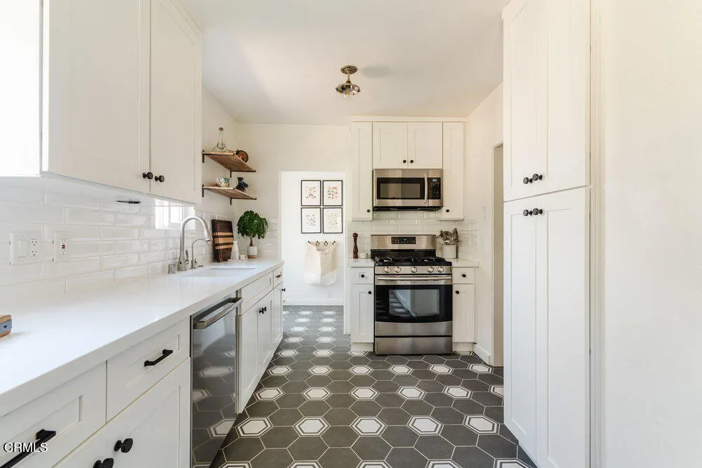 464 Westgate Street, Pasadena, California 91103 home-pic-15
