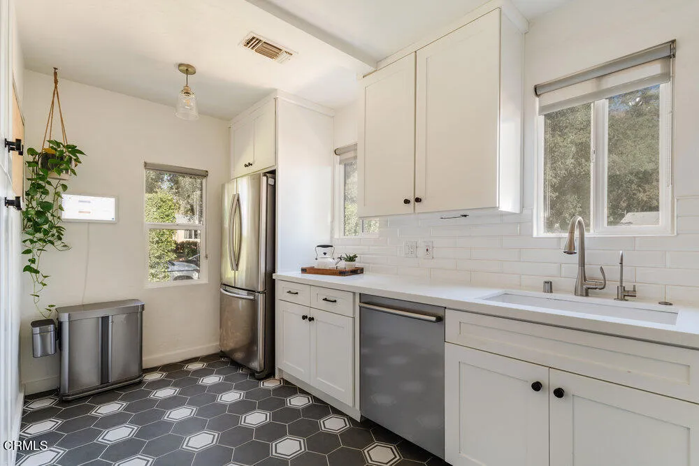 464 Westgate Street, Pasadena, California 91103 home-pic-13
