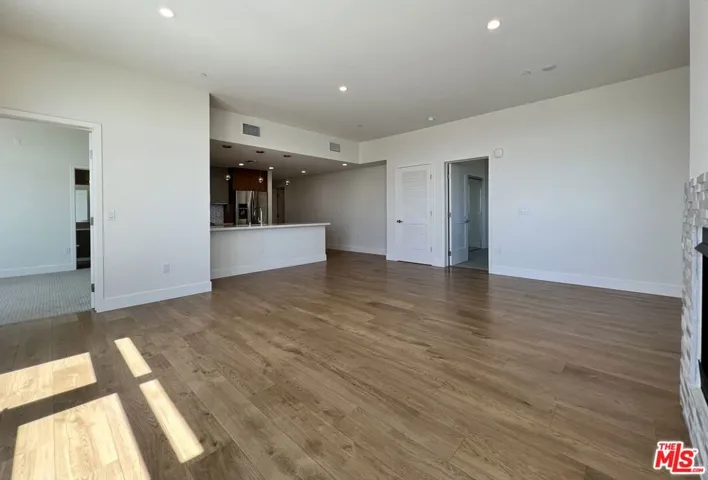8017 W Norton Avenue 405, West Hollywood, California 90046