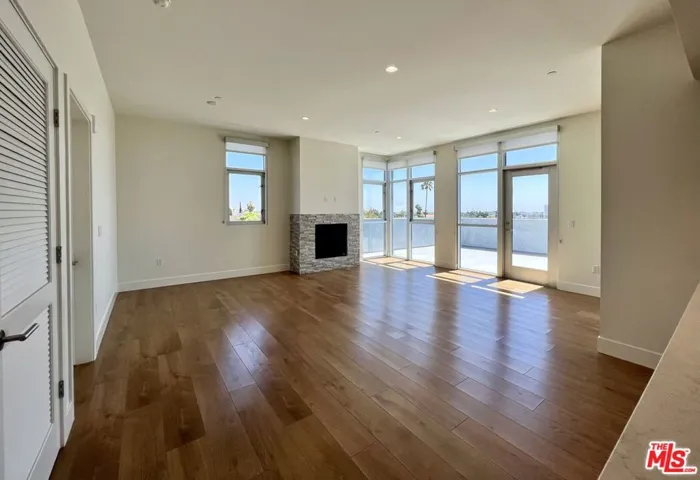 8017 W Norton Avenue 405, West Hollywood, California 90046