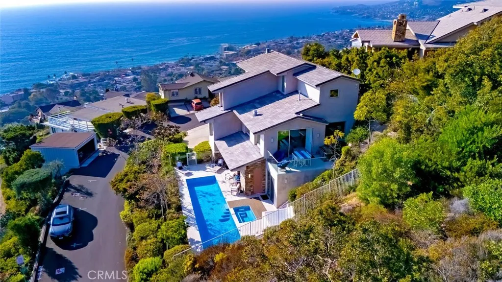 2300 Crestview, Laguna Beach, California 92651 home-pic-45