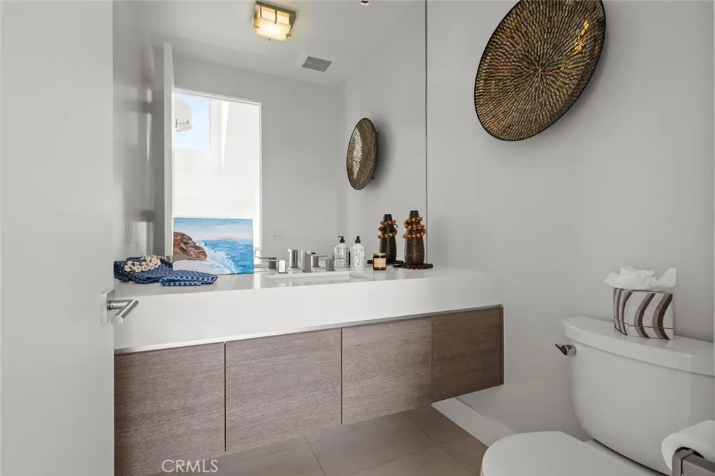2300 Crestview, Laguna Beach, California 92651 home-pic-20