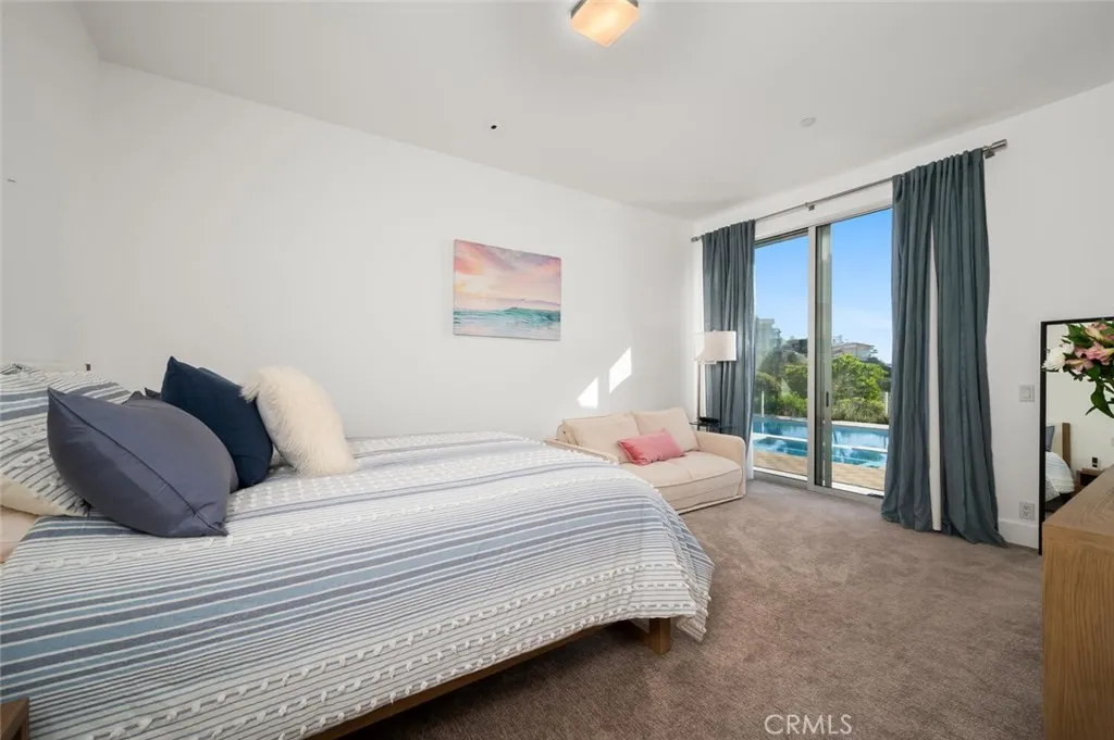 2300 Crestview, Laguna Beach, California 92651 home-pic-30