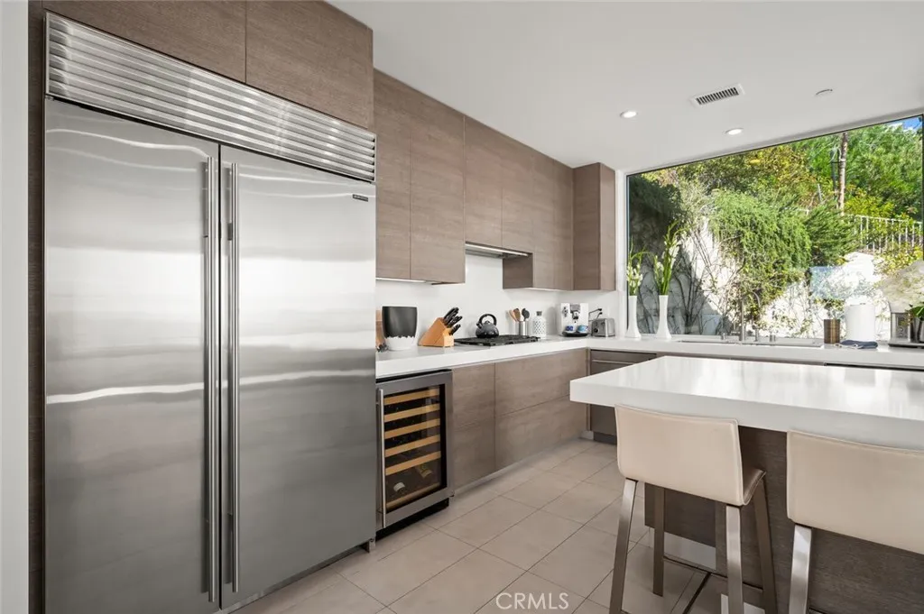 2300 Crestview, Laguna Beach, California 92651 home-pic-13