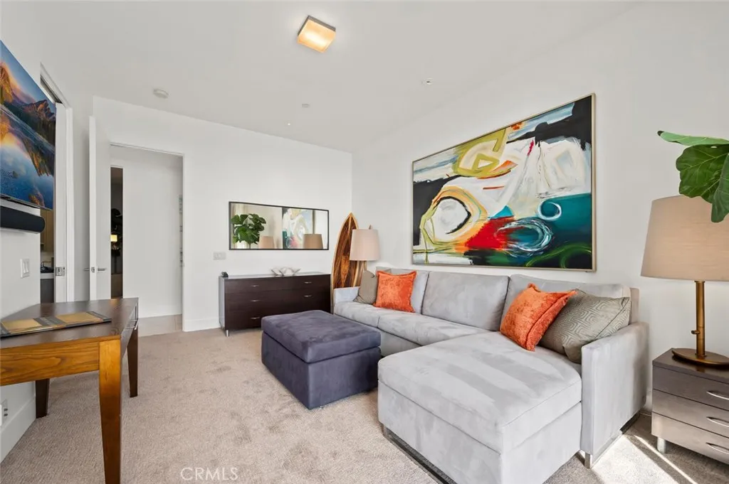 2300 Crestview, Laguna Beach, California 92651 home-pic-38