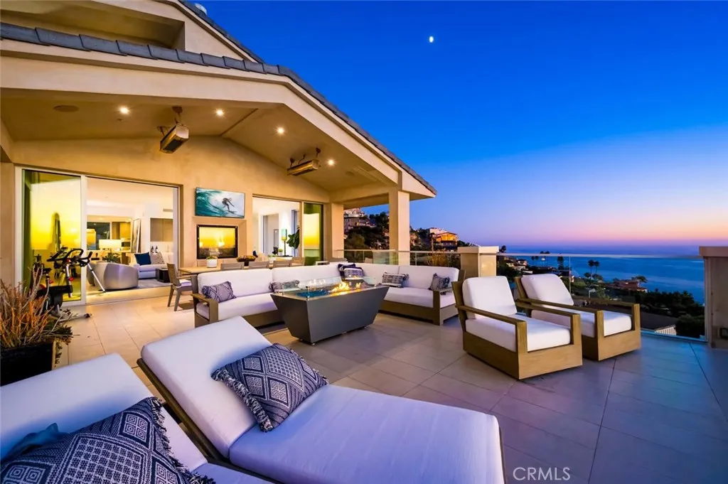 2300 Crestview, Laguna Beach, California 92651 home-pic-5
