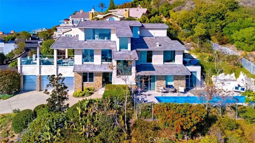 2300 Crestview, Laguna Beach, California 92651 home-pic-43