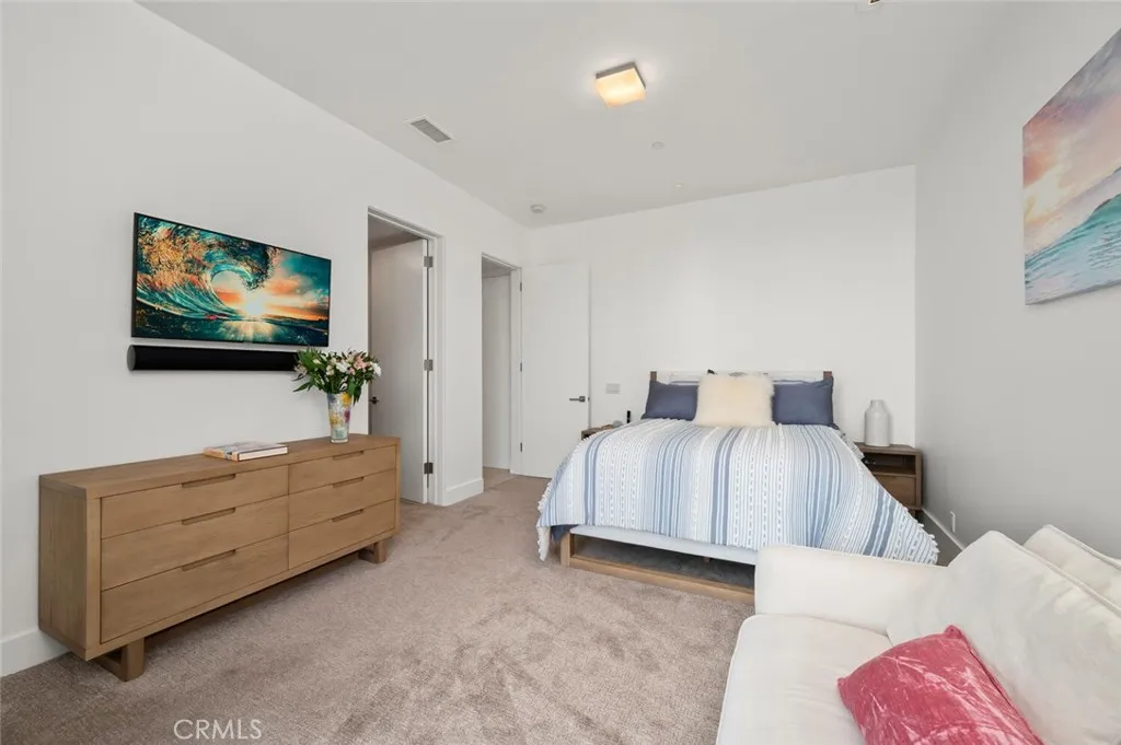 2300 Crestview, Laguna Beach, California 92651 home-pic-31