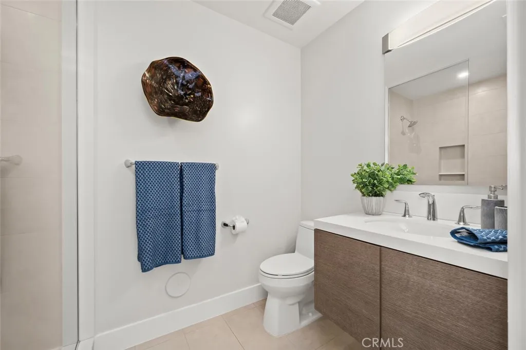 2300 Crestview, Laguna Beach, California 92651 home-pic-39