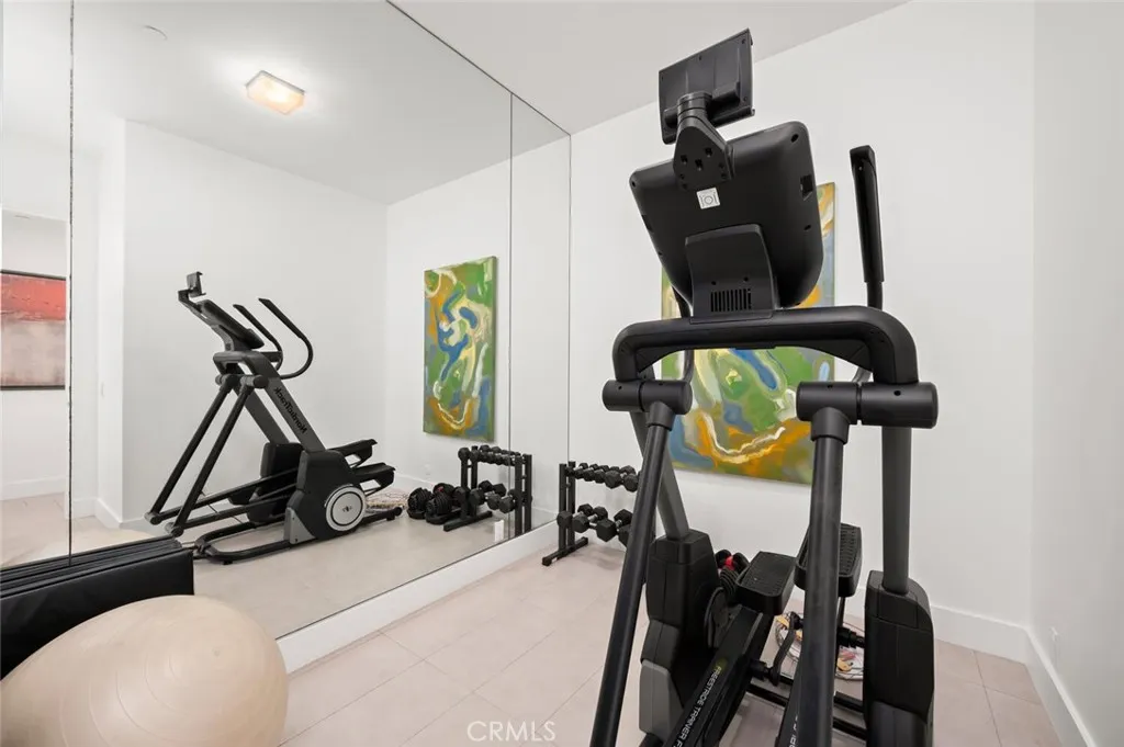 2300 Crestview, Laguna Beach, California 92651 home-pic-35