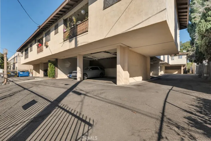 18350 Napa, Northridge, California 91325