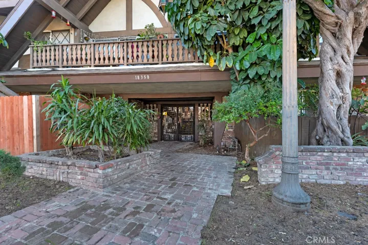 18350 Napa, Northridge, California 91325