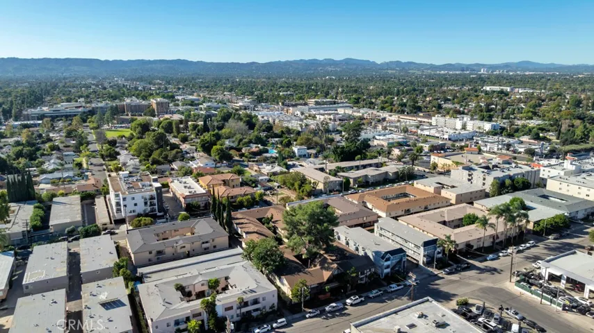 18350 Napa, Northridge, California 91325