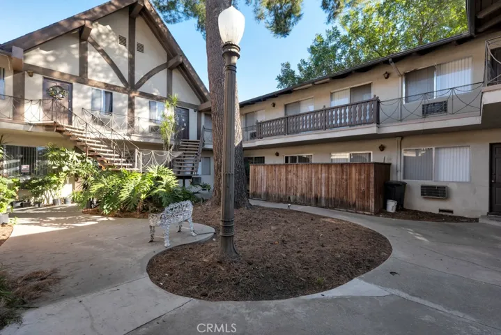 18350 Napa, Northridge, California 91325