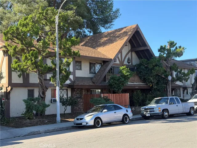 18350 Napa, Northridge, California 91325