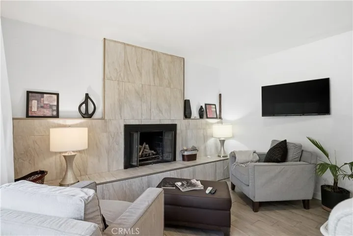 Family Room with gas/wood Fireplace