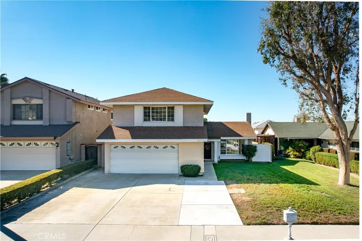 Front View with Big Yard
