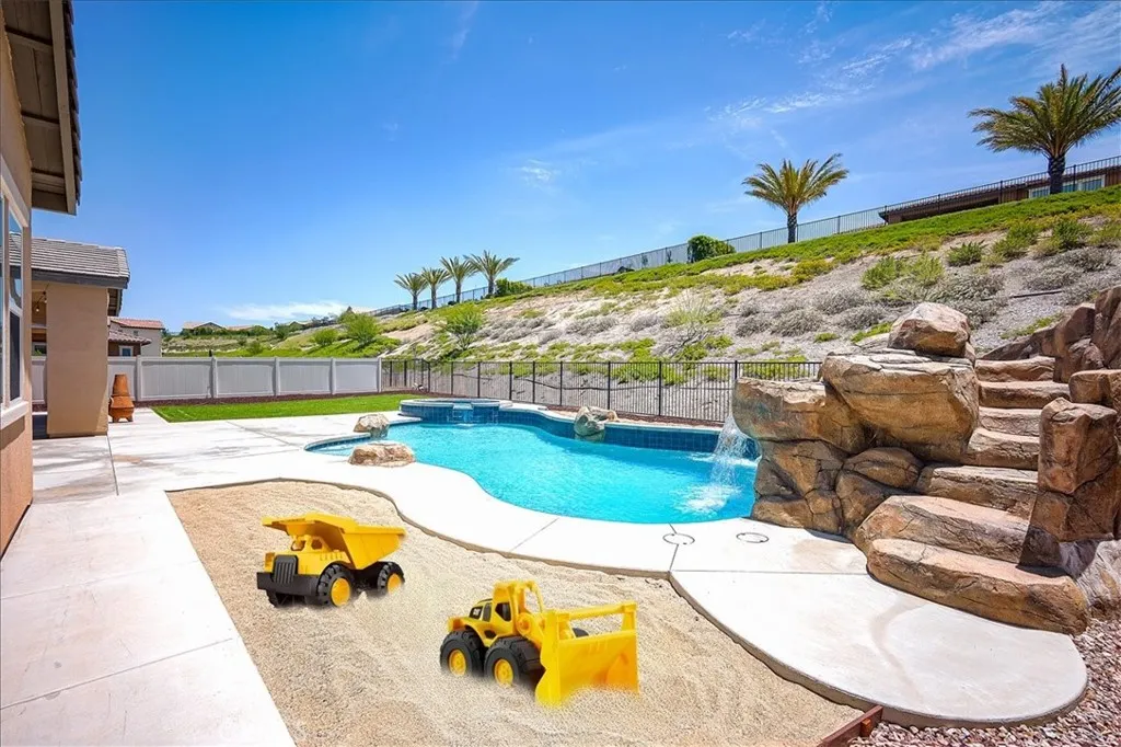 13471 Planet Court, Riverside, California 92503 home-pic-49