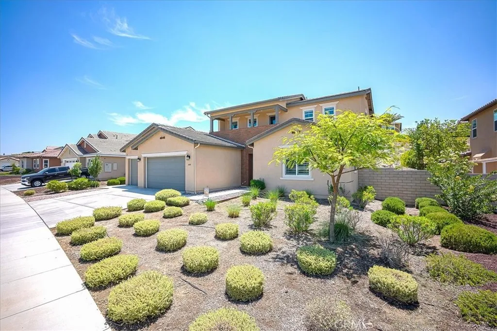 13471 Planet Court, Riverside, California 92503 home-pic-2
