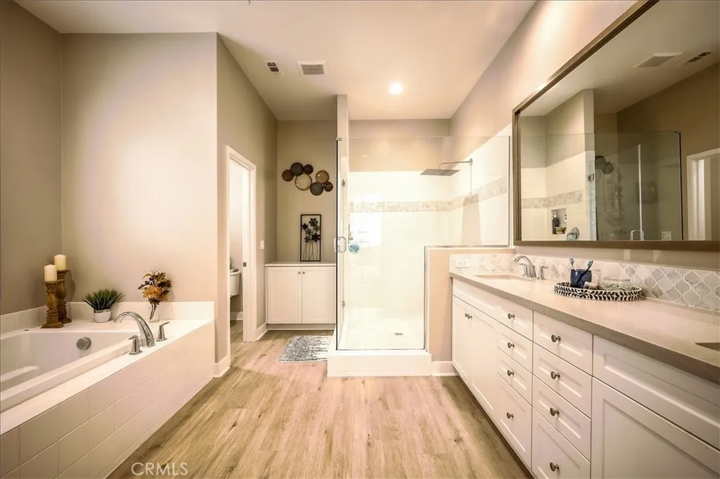 13471 Planet Court, Riverside, California 92503 home-pic-18