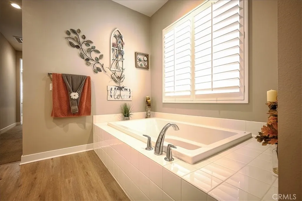 13471 Planet Court, Riverside, California 92503 home-pic-20