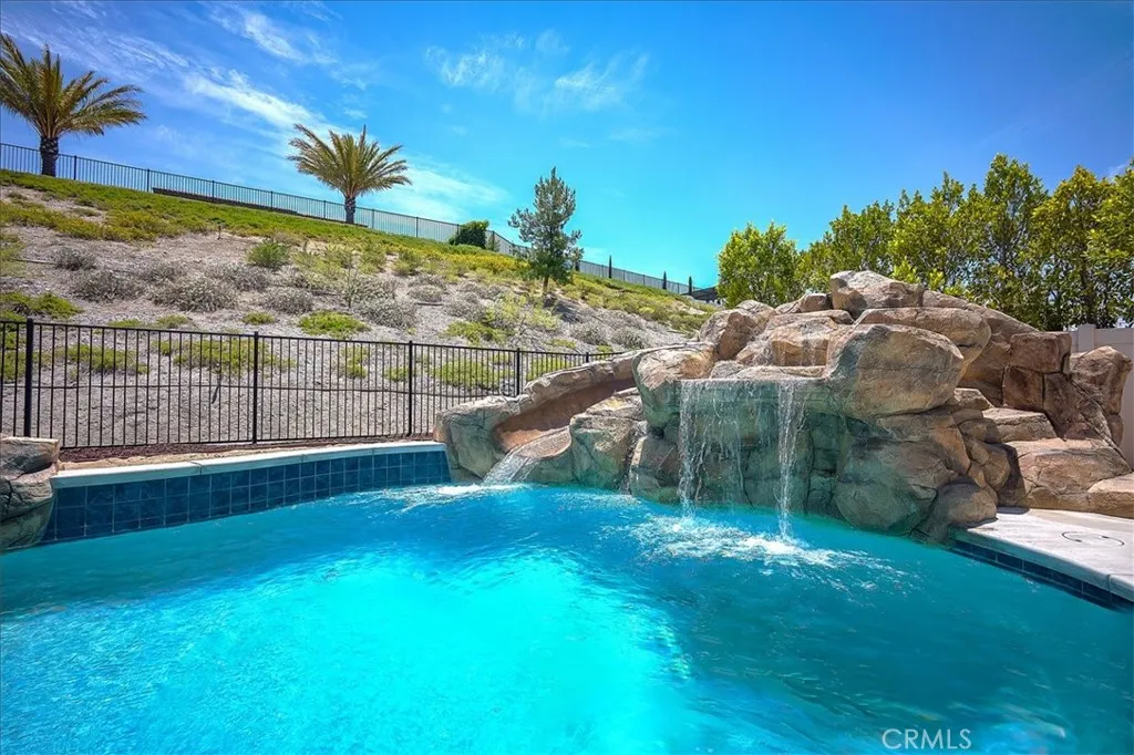 13471 Planet Court, Riverside, California 92503 home-pic-47