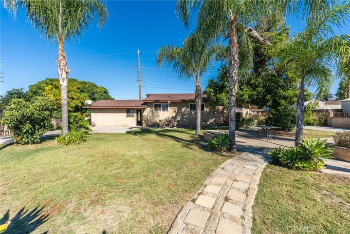 831 W Lugonia, Redlands, California 92374