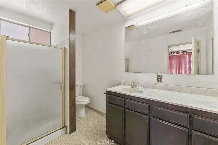 831 W Lugonia, Redlands, California 92374