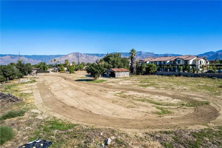 831 W Lugonia, Redlands, California 92374