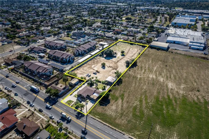 831 W Lugonia, Redlands, California 92374