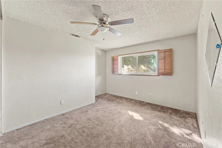 831 W Lugonia, Redlands, California 92374