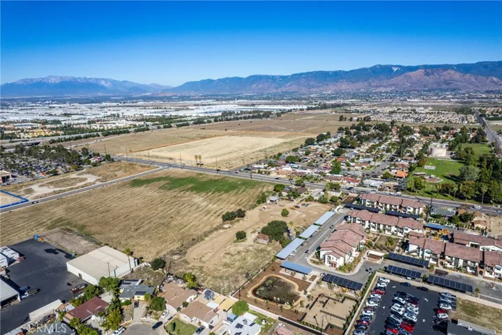 831 W Lugonia, Redlands, California 92374