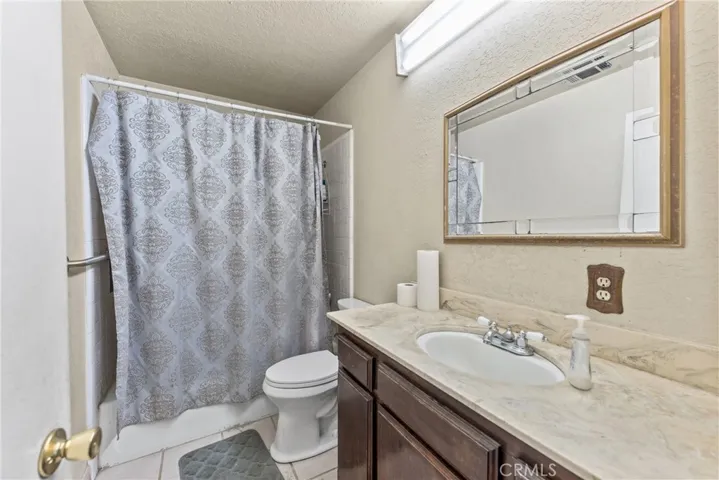 831 W Lugonia, Redlands, California 92374