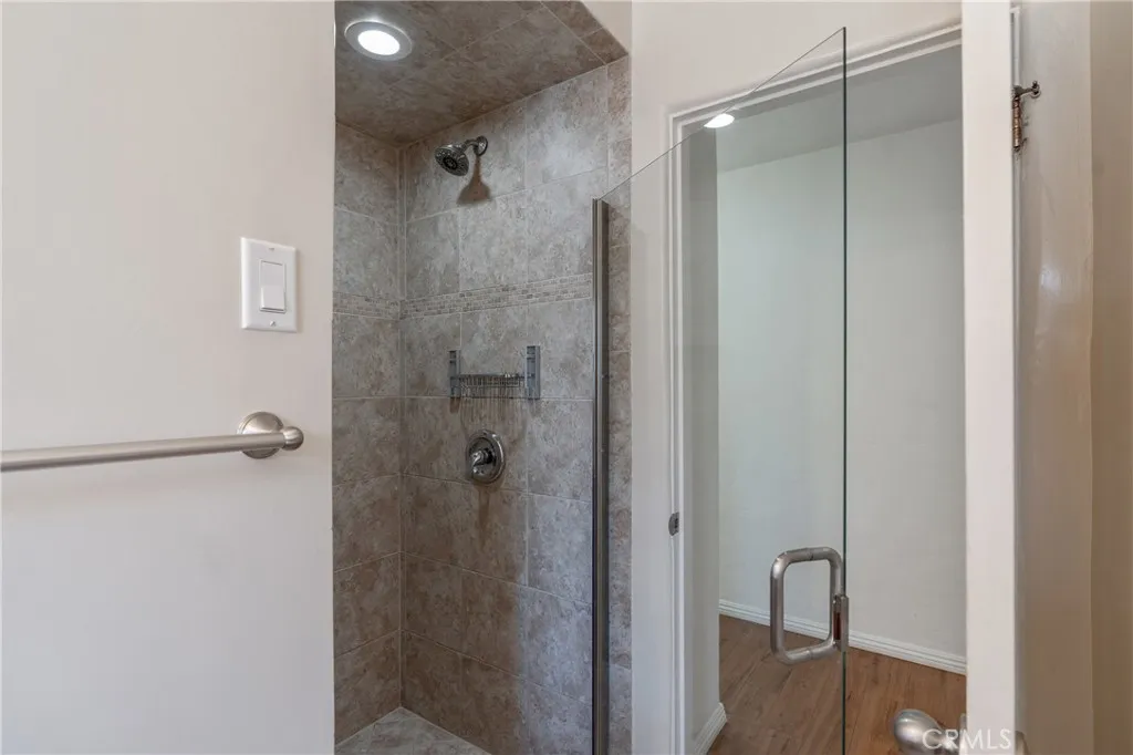 10636 Ayres Avenue, Los Angeles, California 90064 home-pic-14