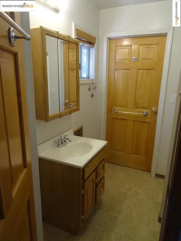 51468 Donner Pass Rd, Soda Springs, California 95728