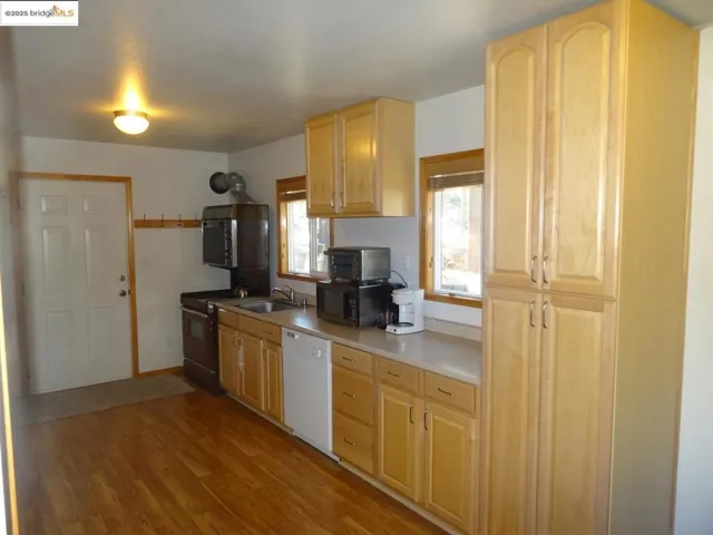 51468 Donner Pass Rd, Soda Springs, California 95728