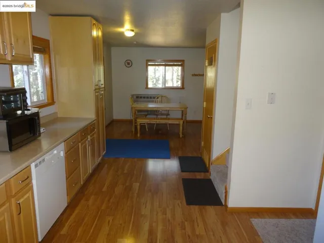 51468 Donner Pass Rd, Soda Springs, California 95728