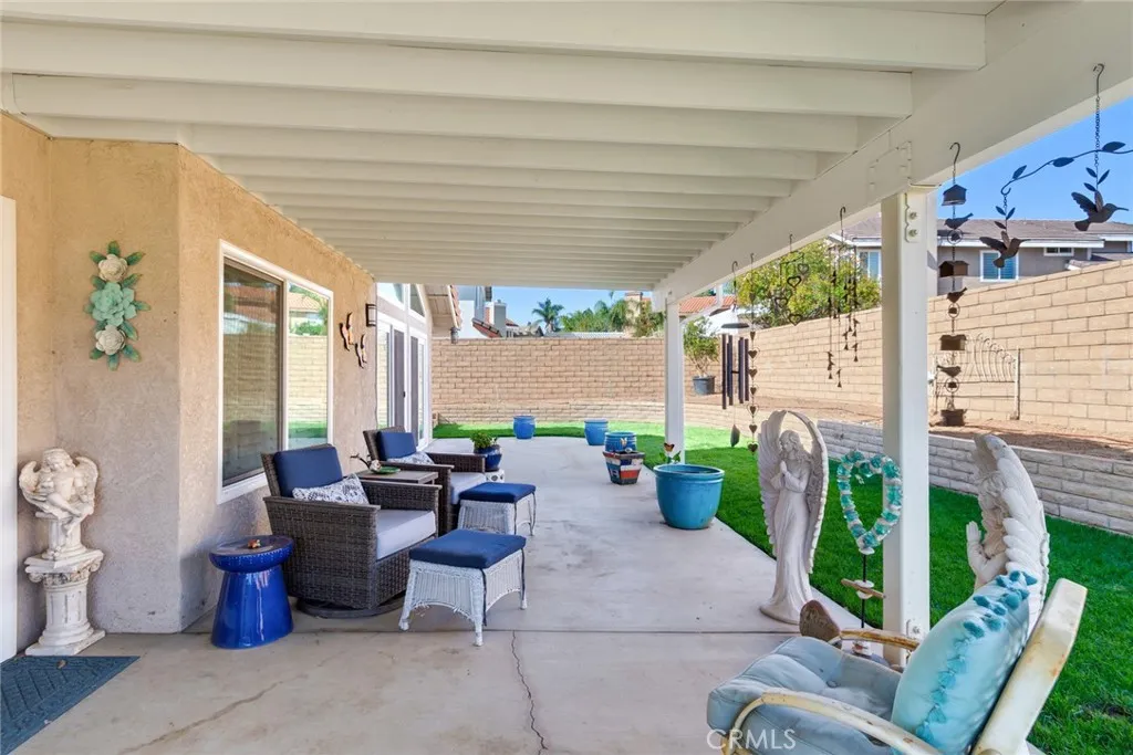 142 Port Royal, Riverside, California 92506 home-pic-29