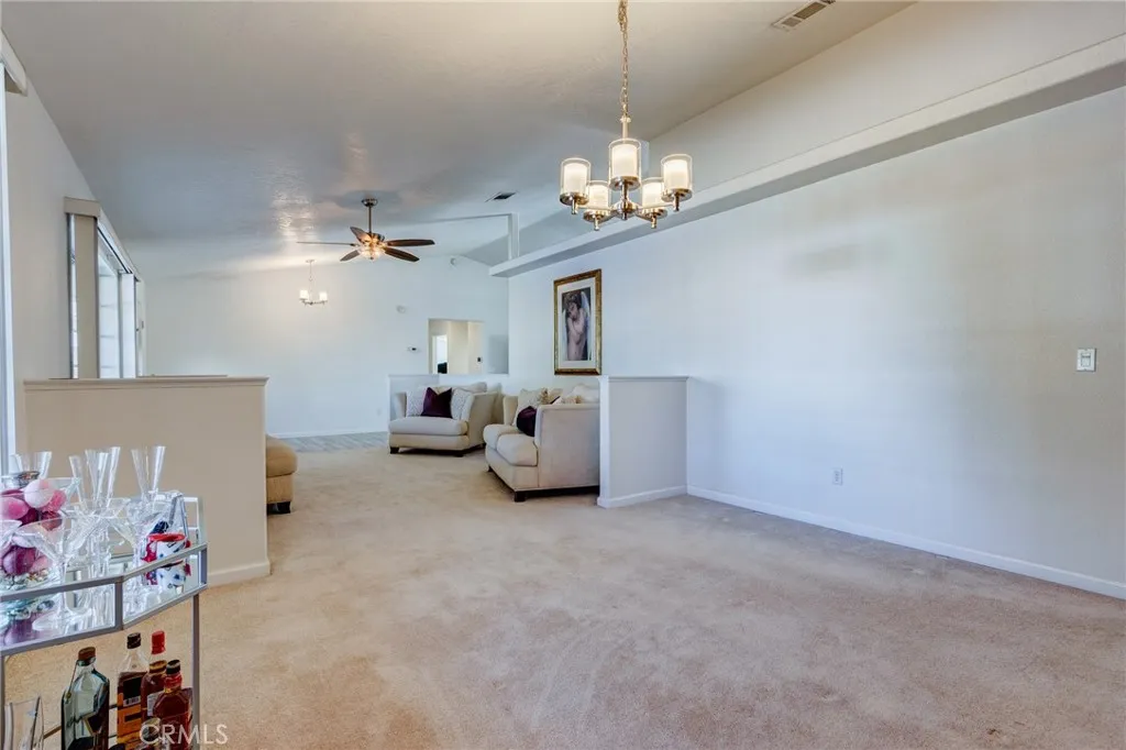 19783 Lara Lane, Apple Valley, California 92308 home-pic-21