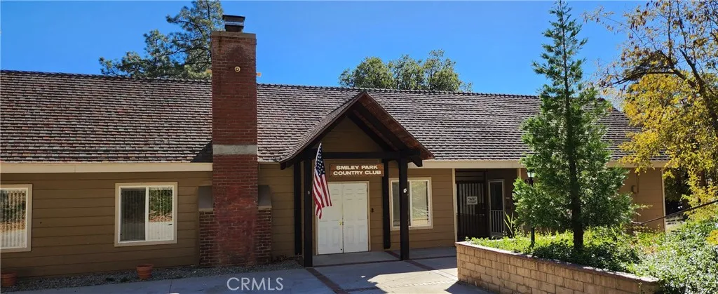 Smiley Park Clubhouse