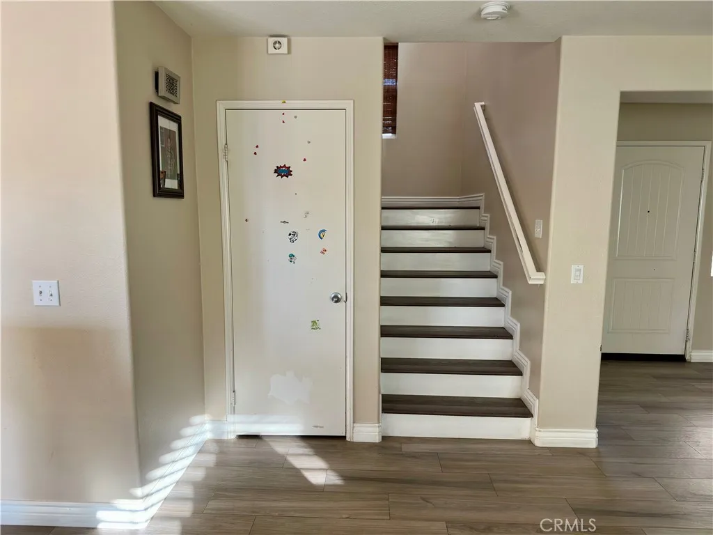 1752 El Nido, Perris, California 92571 home-pic-16