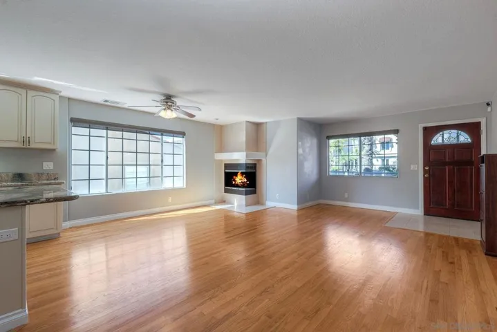 1045 Turquoise Street B, San Diego, California 92109