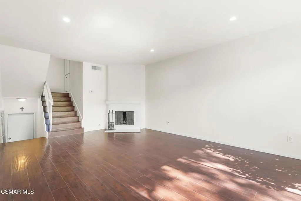 1258 Ramona Drive, Newbury Park, California 91320 home-pic-6