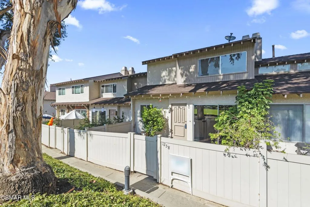 1258 Ramona Drive, Newbury Park, California 91320 home-pic-0